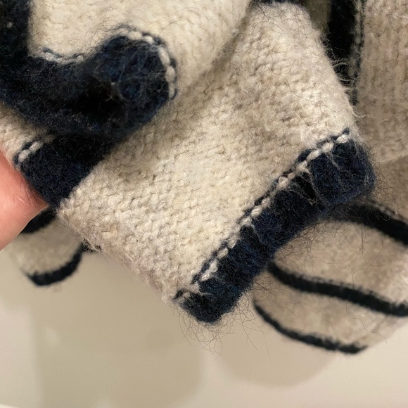 LINE sweater *all season* Classic Stripe 💙 - Picture 3 of 6